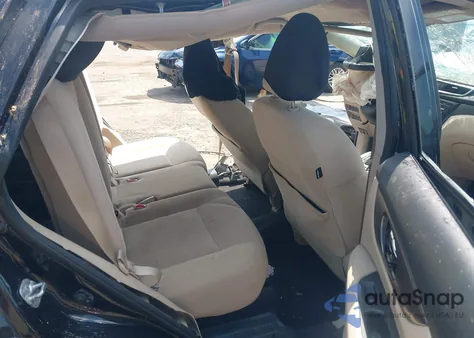 2016 Nissan Rogue Sv z USA, uszkodzony, nr VIN KNMAT2MT9GP611870